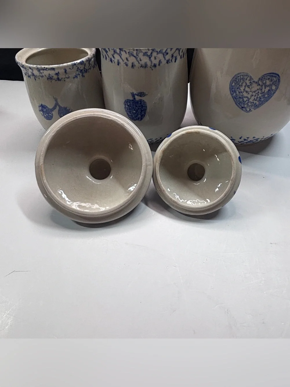 3 VTG Tienshan Folk Craft Cottage Sponge Ware Ceramic Jars Canisters Country